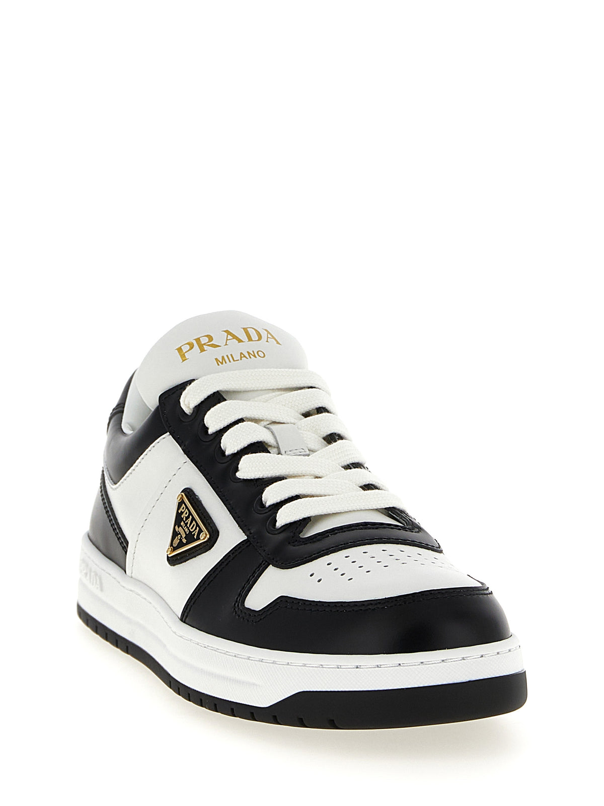 Sneakers basse bicolore in pelle di vitello Prada