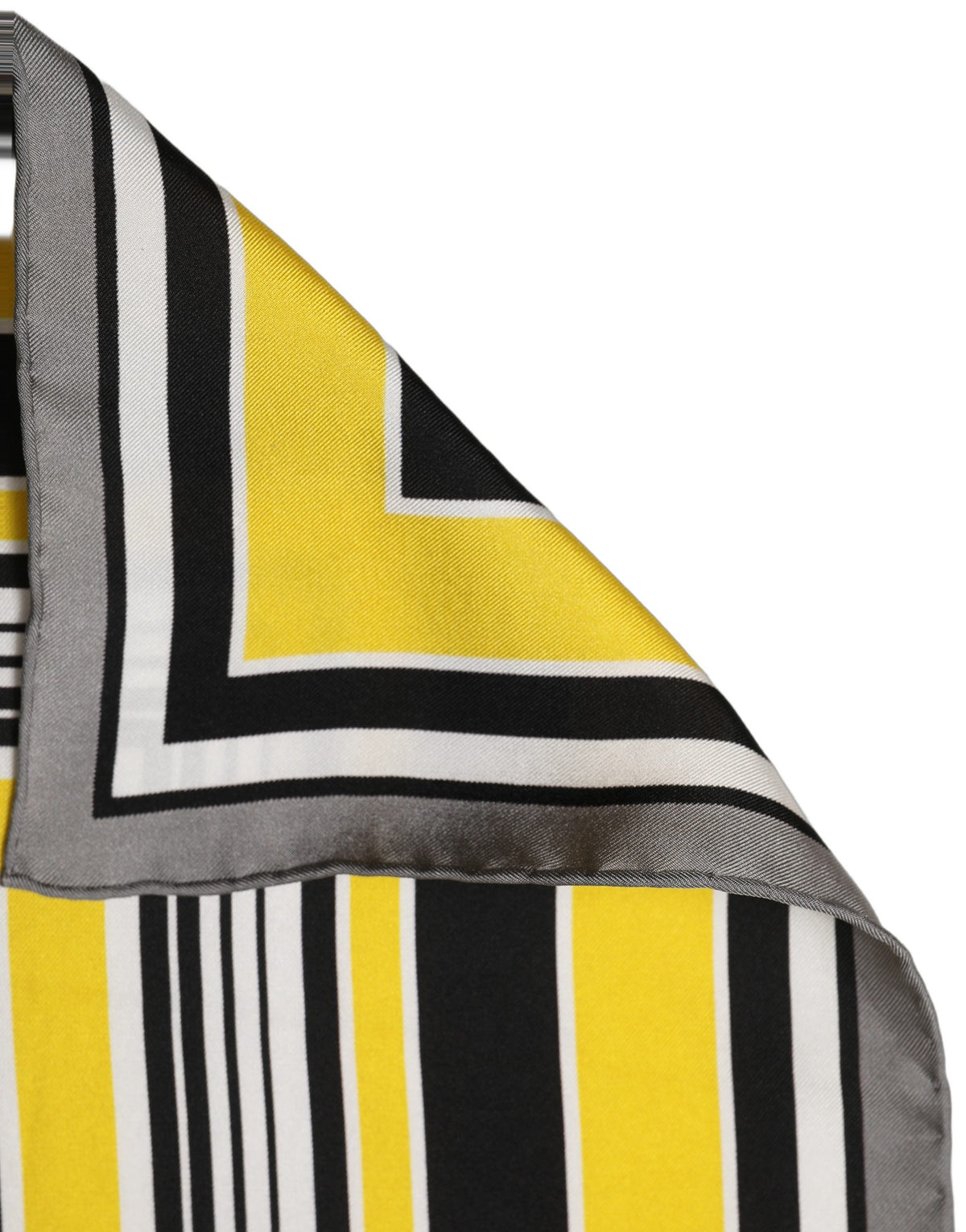 Dolce & Gabbana Foulard Nero in Seta con Logo Giallo