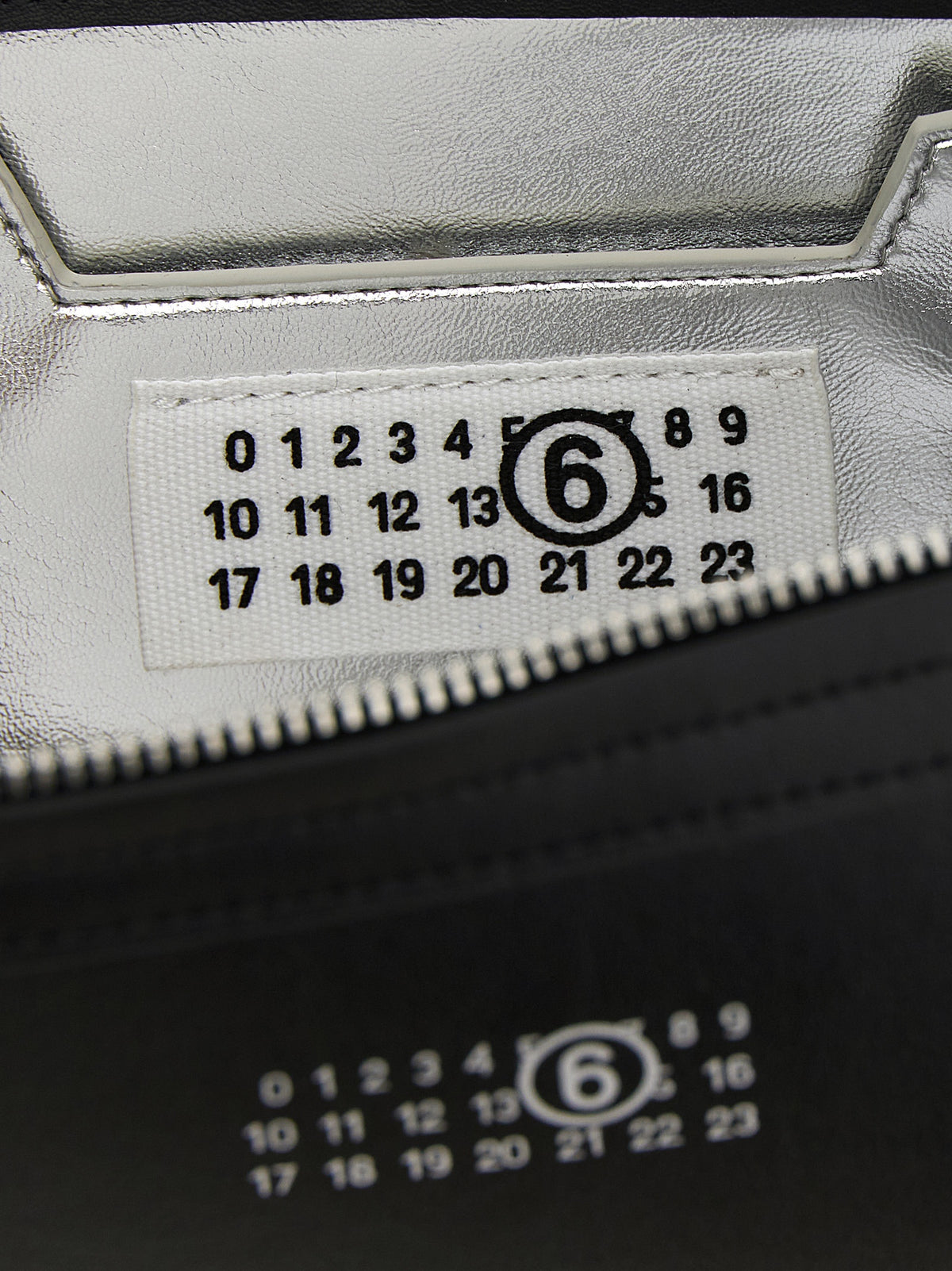 MM6 Maison Margiela Clutch Nera in Pelle