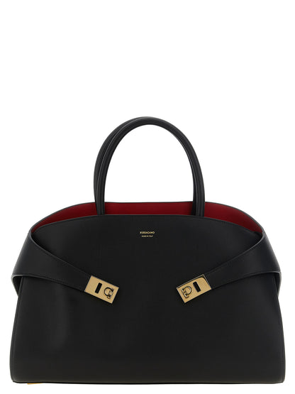 Ferragamo Borsa Nera in Pelle di Vitello