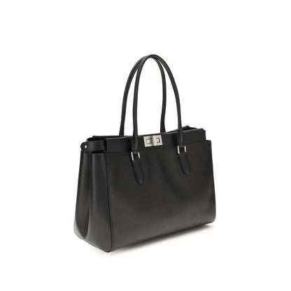 Fendi Borsa a Spalla Nera in Pelle di Vitello