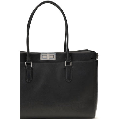 Fendi Borsa a Spalla Nera in Pelle di Vitello