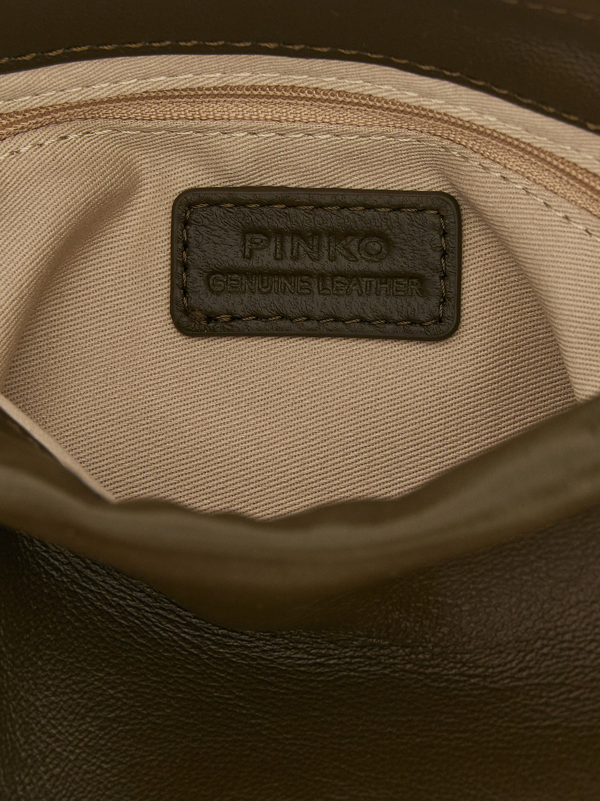 PINKO Zweifarbige Lammleder-Clutch – Produktansicht 4 | Arca Lucia