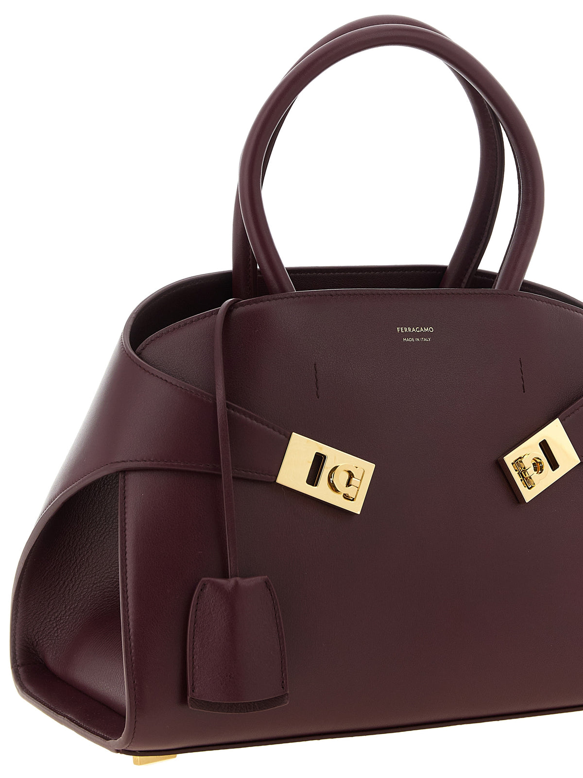 Ferragamo Handtasche aus Leder in Rot