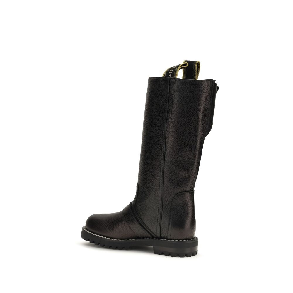 Fendi Stiefel aus Leder in Schwarz