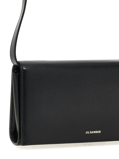 Jil Sander Umhängetasche aus Leder in Schwarz
