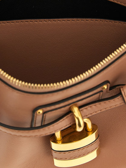 Chloé Clutch aus Leder in Rosa