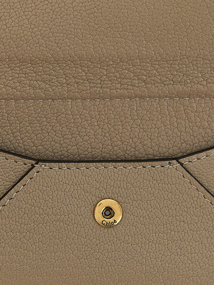 Chloé Kartenhalter aus Leder in Beige