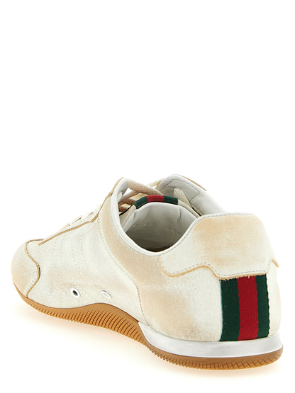 Gucci Sneaker aus Leder in Beige
