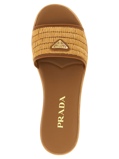 Prada Slipper aus Leder in Braun