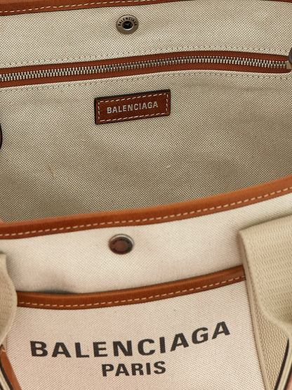 Balenciaga Tote Bag aus Leder in Beige