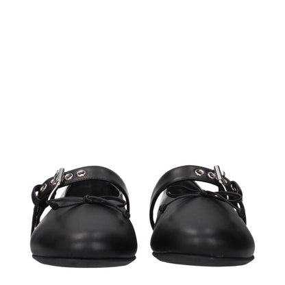 Miu Miu Ballerinas aus Leder in Schwarz