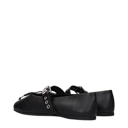 Miu Miu Ballerinas aus Leder in Schwarz