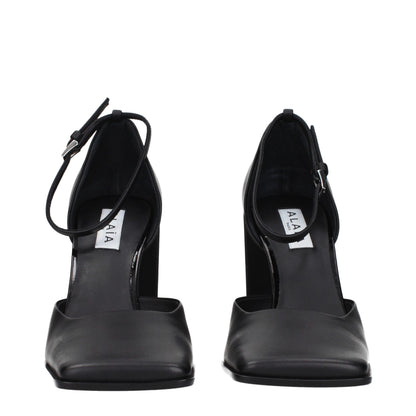 Alaïa Pumps aus Leder in Schwarz