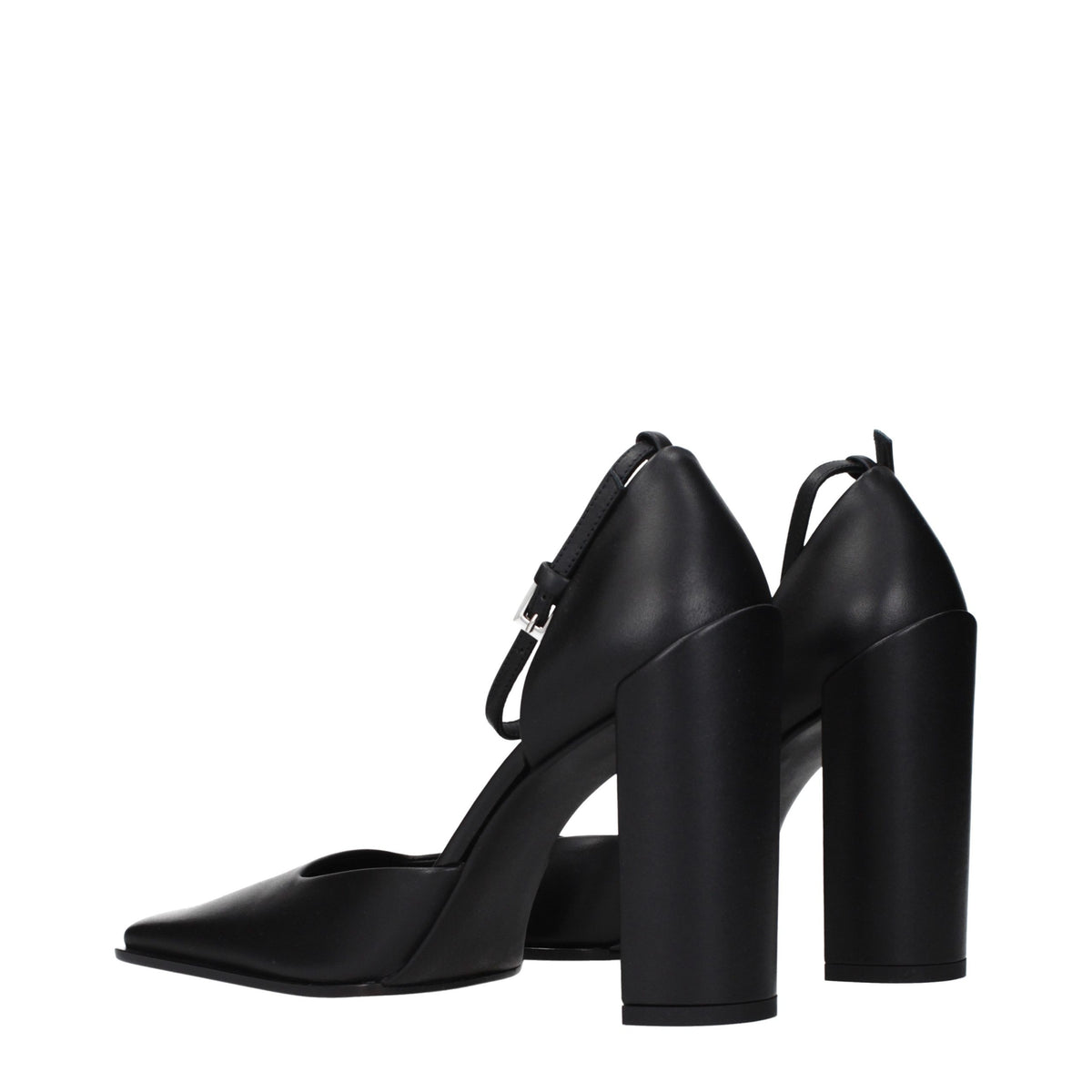 Alaïa Pumps aus Leder in Schwarz