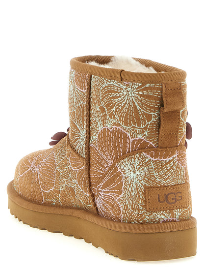 UGG Multicolor Leather Ankle Boots – Produktansicht 3 | Arca Lucia