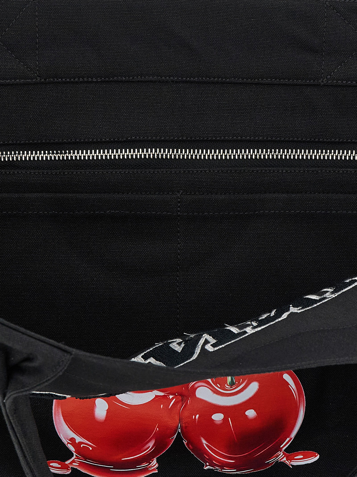 Ganni Cherry Medium Tote aus recycelter Baumwolle in Schwarz – Ansicht 4 | Arca Lucia