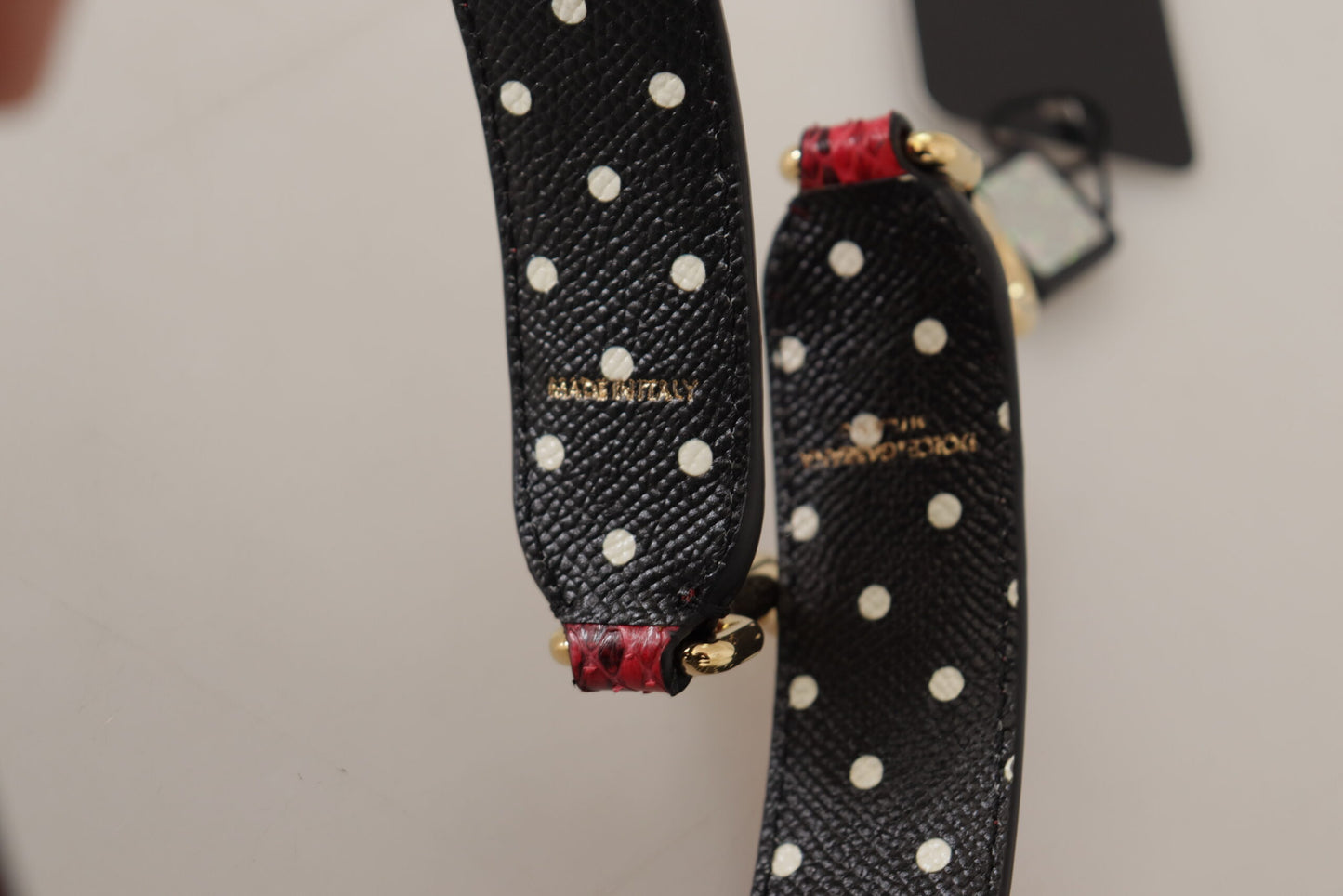 Dolce & Gabbana Rotes Pythonleder mit Kristallen Beidseitig tragbarer Schulterriemen