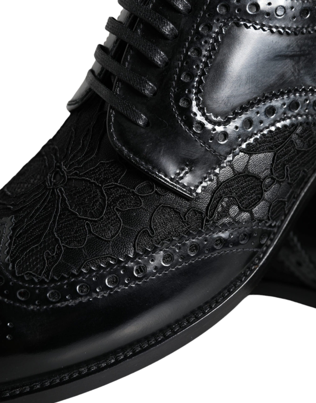 Dolce & Gabbana Derby Nere in Pelle con Pizzo Floreale