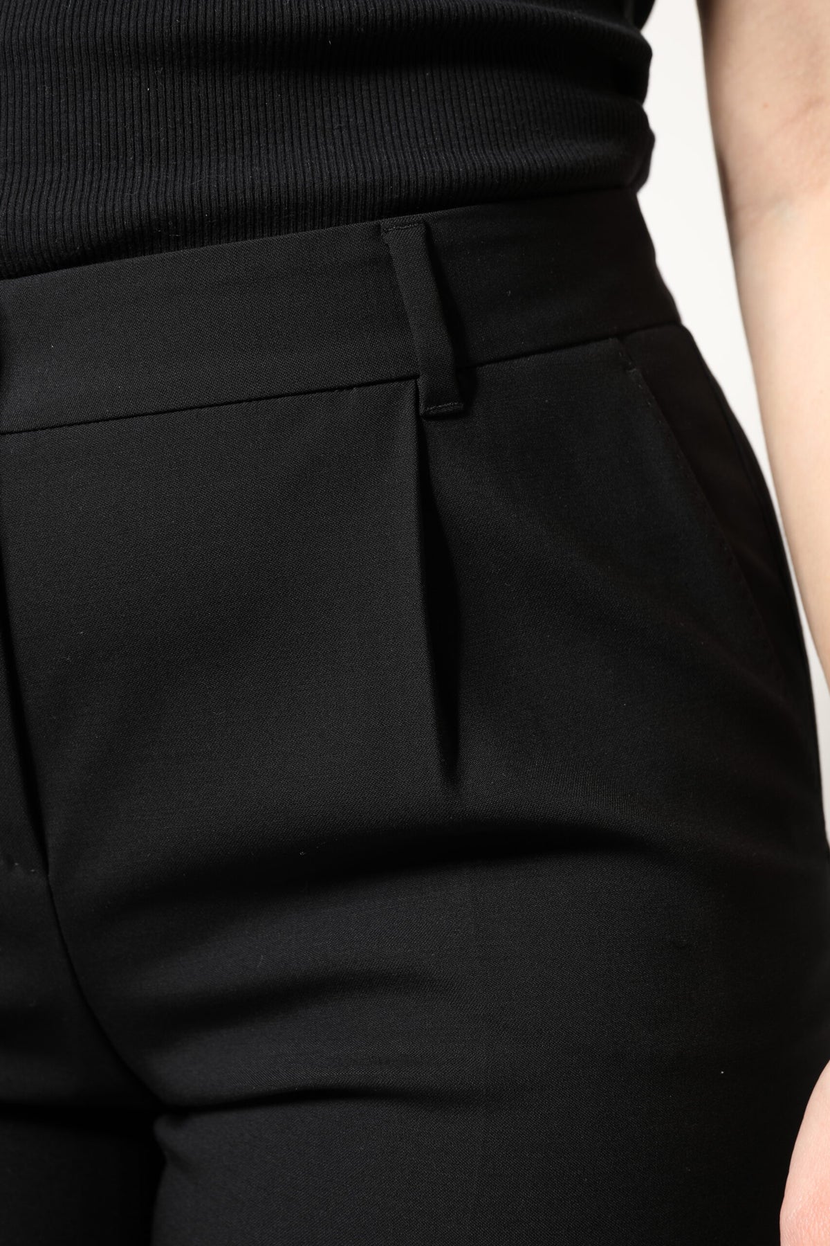 Dolce & Gabbana Schwarze High-Waist Bootcut-Hose aus Schurwolle
