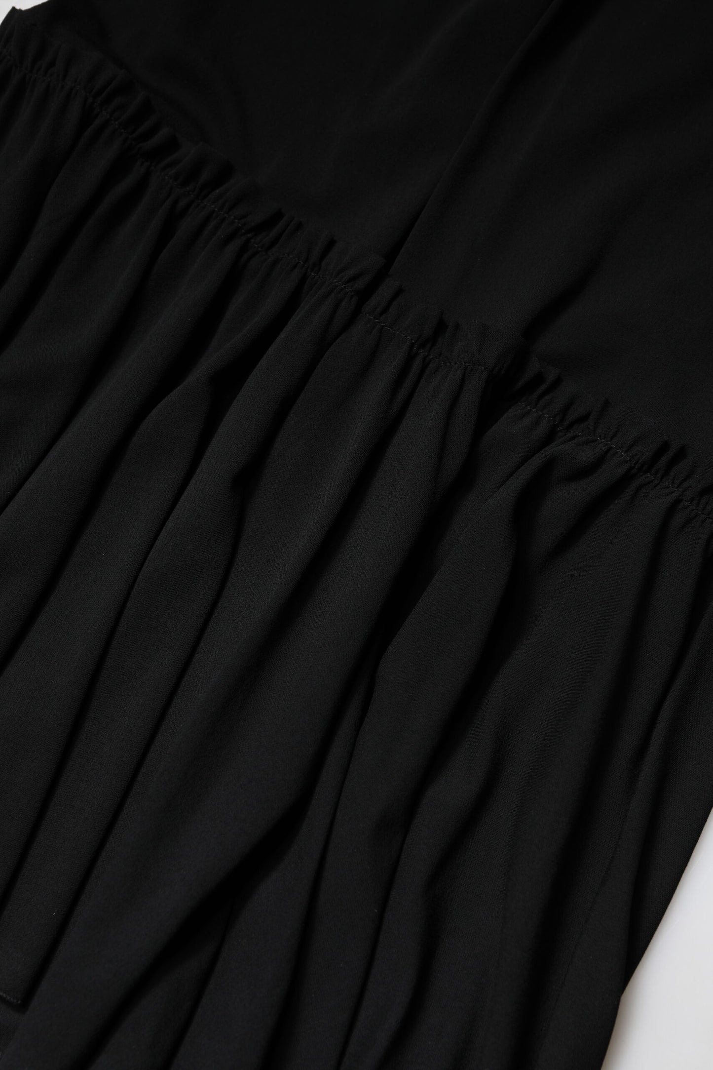 Dolce & Gabbana Schwarzer Midi-Rock mit hoher Taille und Meerjungfrauenschnitt