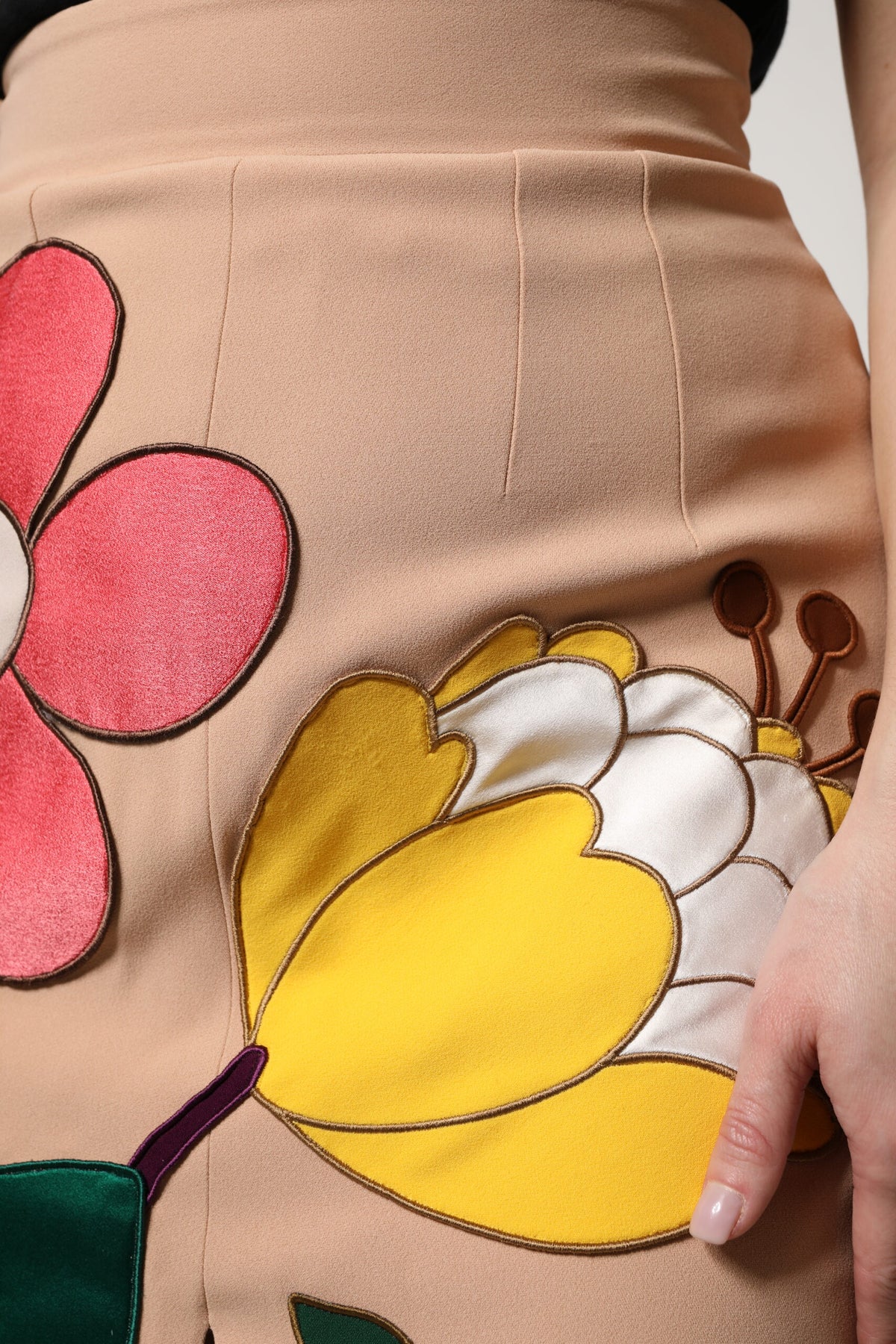 Dolce & Gabbana Gonna a Tubino Beige Floreale a Vita Alta