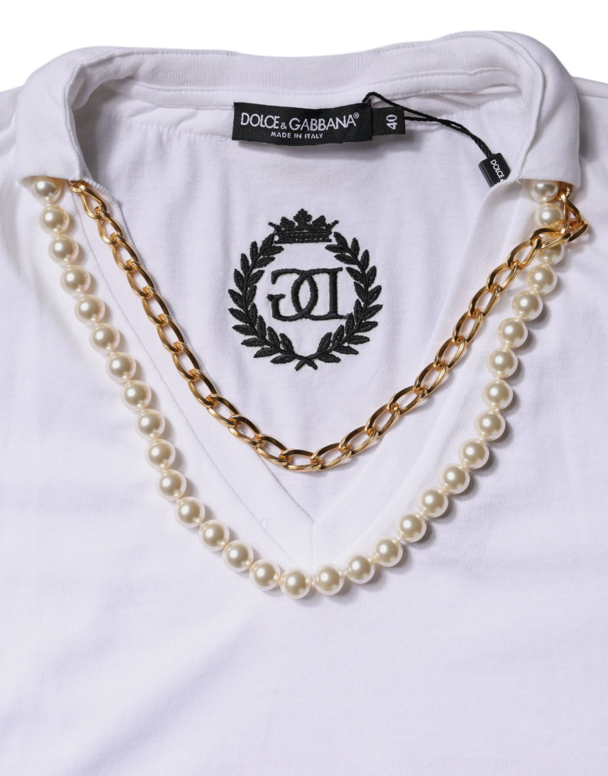 Dolce & Gabbana Weißes Baumwoll-T-Shirt mit Halsketten-Detail