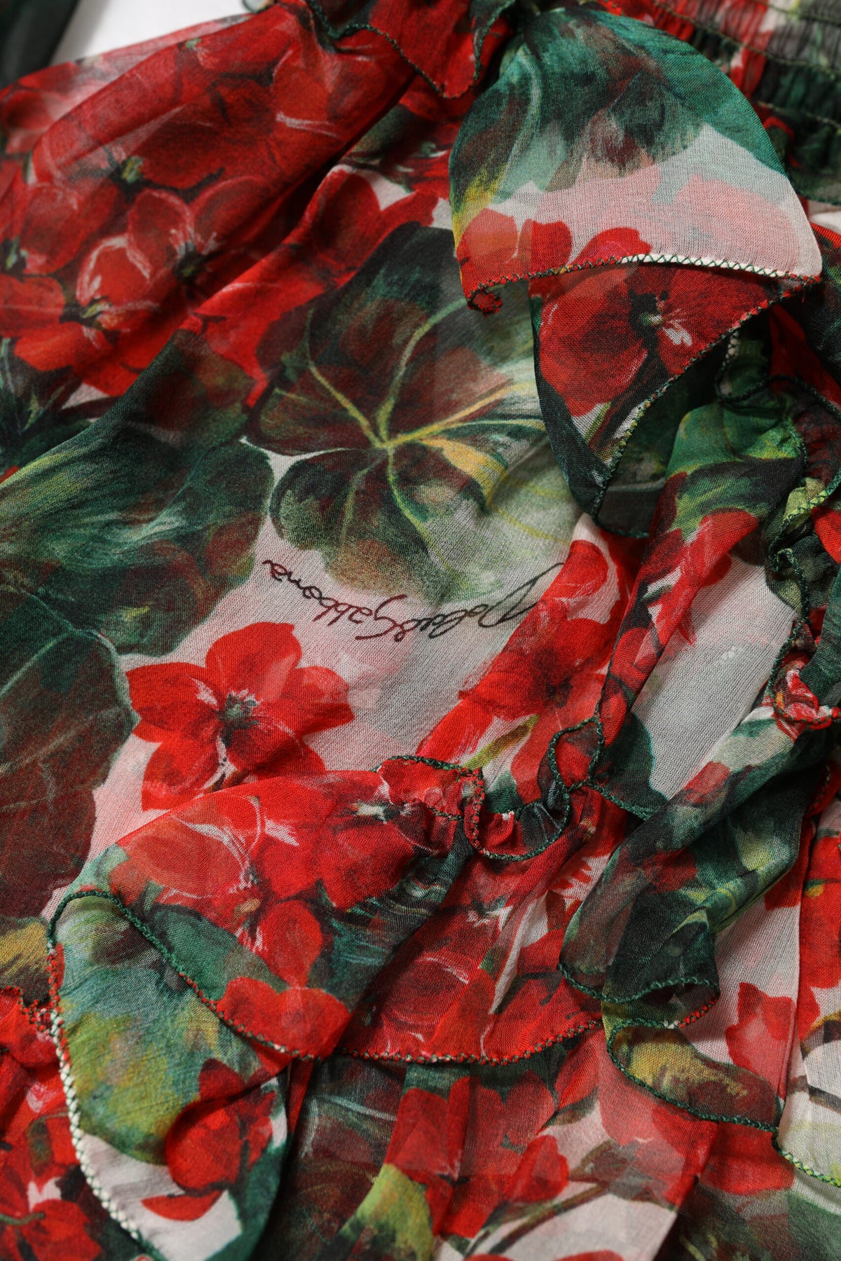 Dolce & Gabbana Mehrfarbiges Seidenkleid mit Blumenprint und Rüschen