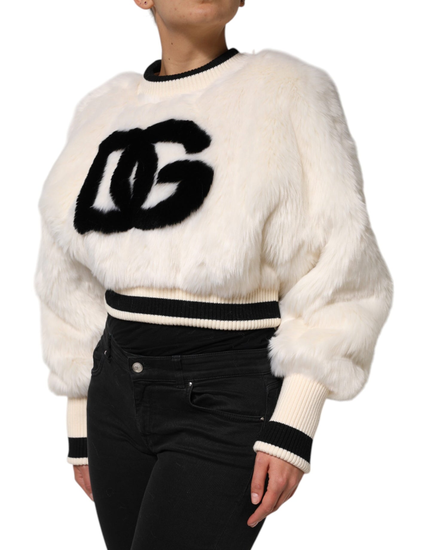 Dolce & Gabbana Weißer Cropped DG Sweatshirt Pullover aus Kunstfell