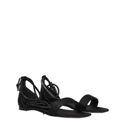 Max Mara Flache Sandalen aus schwarzem Satin