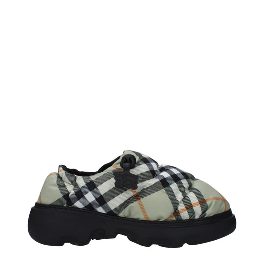 Burberry slippers in green fabric