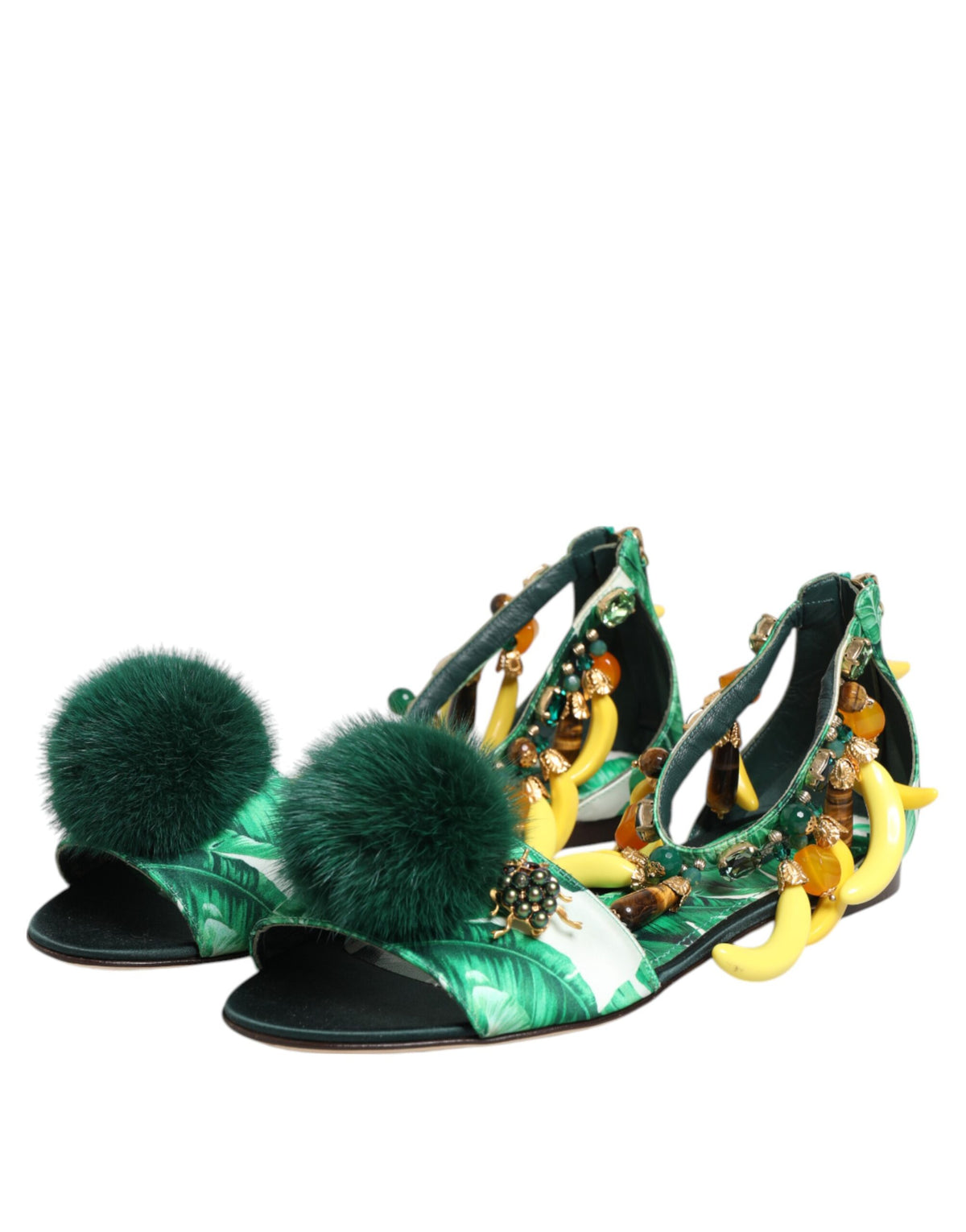 Dolce & Gabbana Grüne Satin-Sandalen mit Bananenblatt-Print und Nerzbesatz