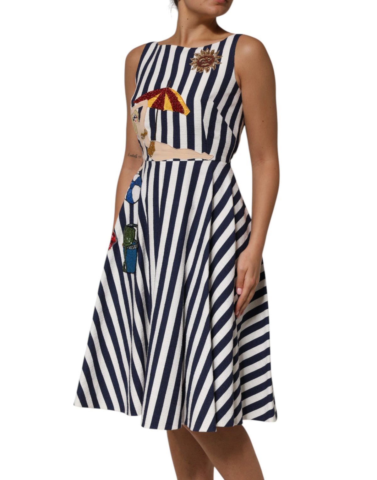 Dolce & Gabbana Blau-weiß gestreiftes A-Linien-Kleid mit Stickerei