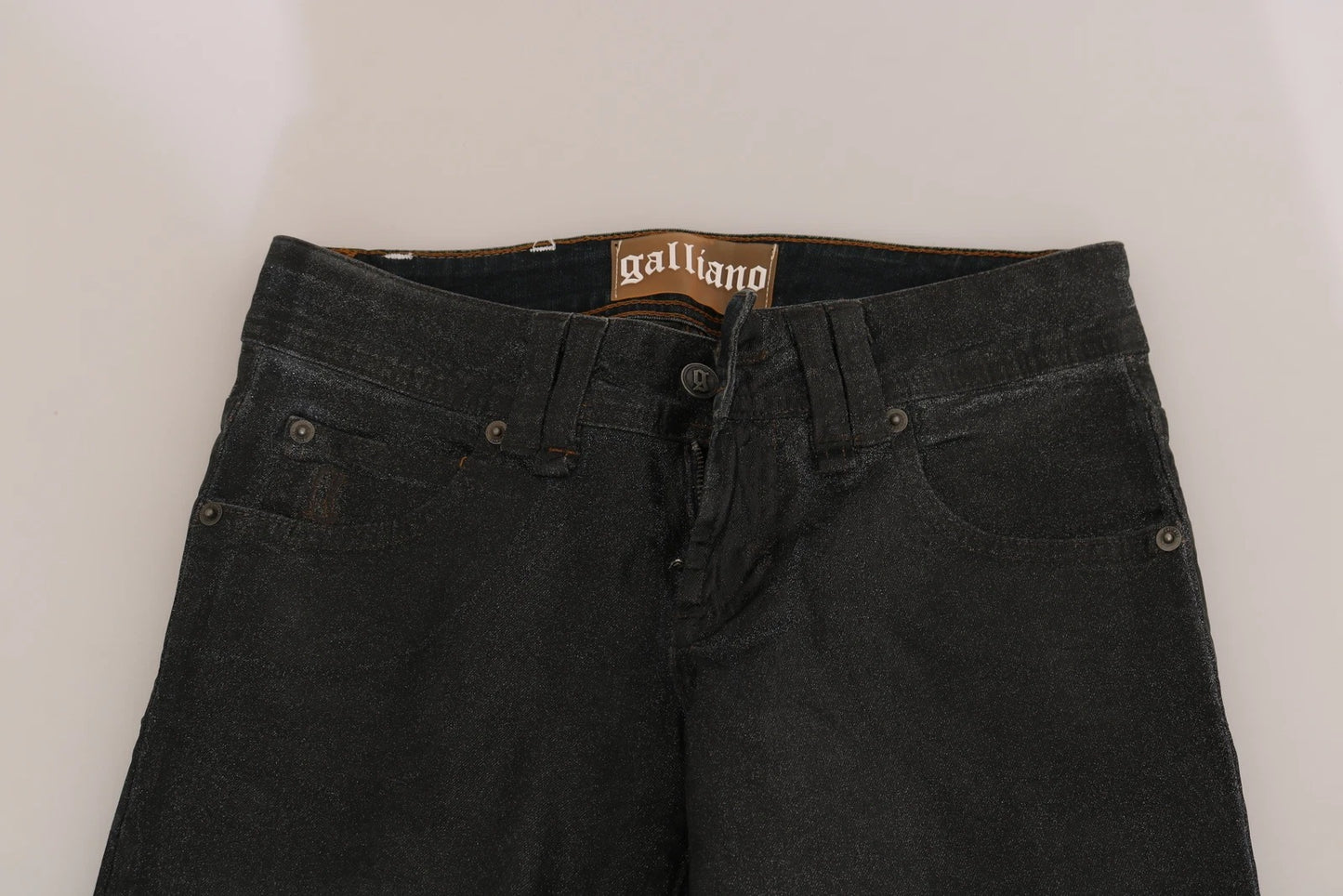 John Galliano Schwarze gewaschene Denim-Hose mit niedriger Taille und normalem Bein