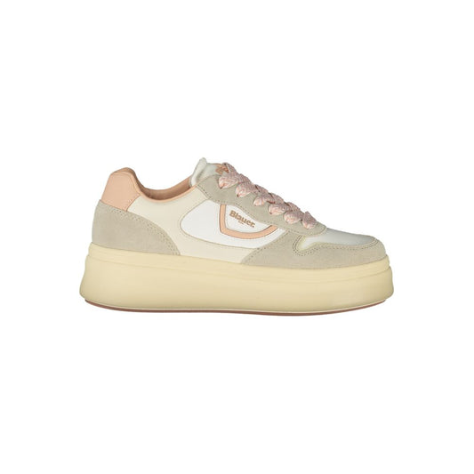 Blue sneaker made of white polyester