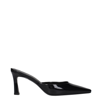 The Attico Schwarze flache Sandalen aus Leder